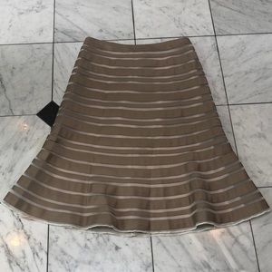 Ladies Eccoci Fit and Flare Skirt - Sz 8